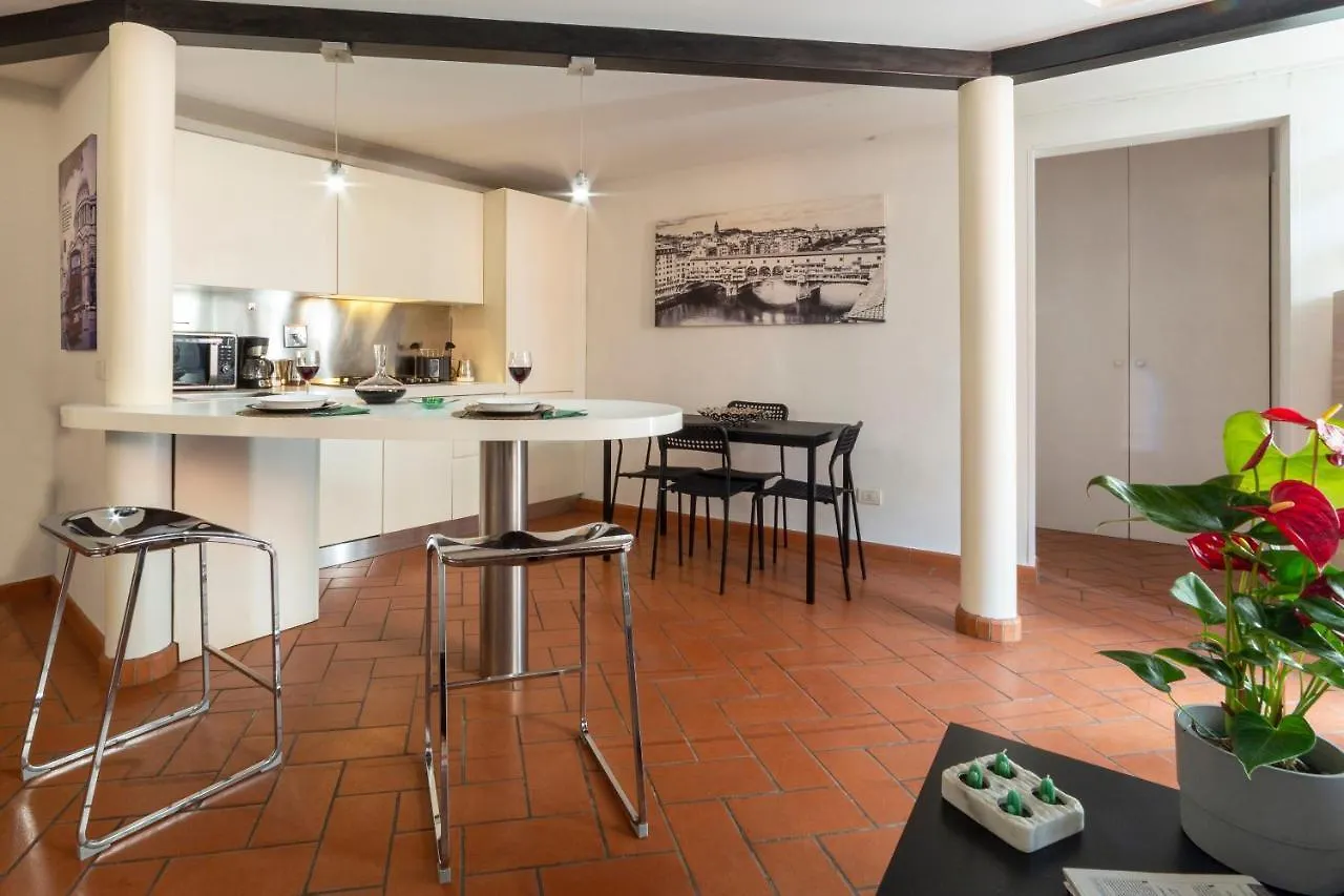 Apartment Guelfi Loft In A Historic Palace Florence Italy